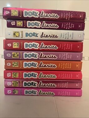 Dork Diaries Book Set all in good condition